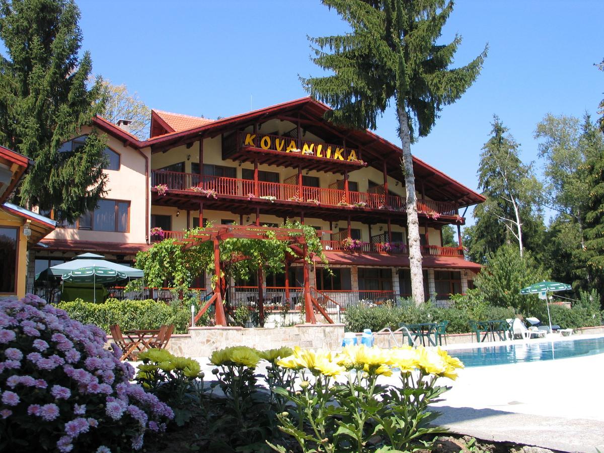 Kovanlika Hotel Razgrad 外观 照片