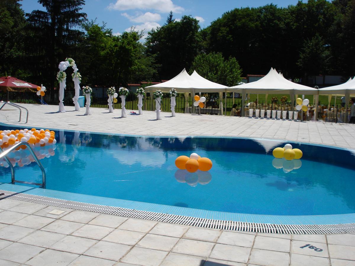 Kovanlika Hotel Razgrad 外观 照片