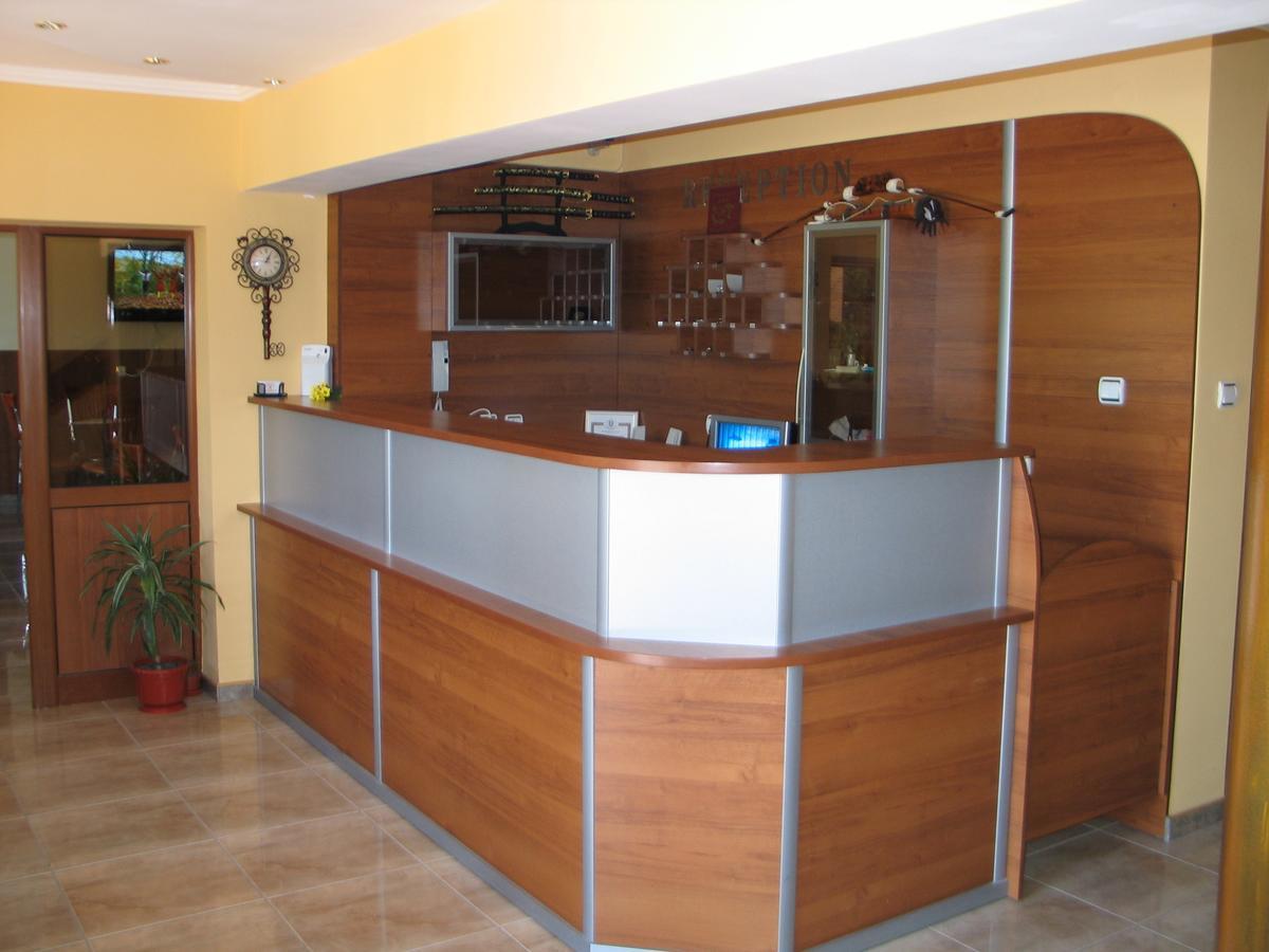 Kovanlika Hotel Razgrad 外观 照片